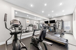 Fitness facility - Best Western Boerne Inn & Suites (Boerne)
