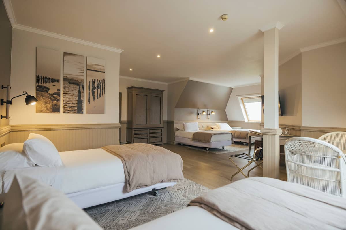 Quadruple Room | Premium bedding, down comforters, in-room safe, laptop workspace
