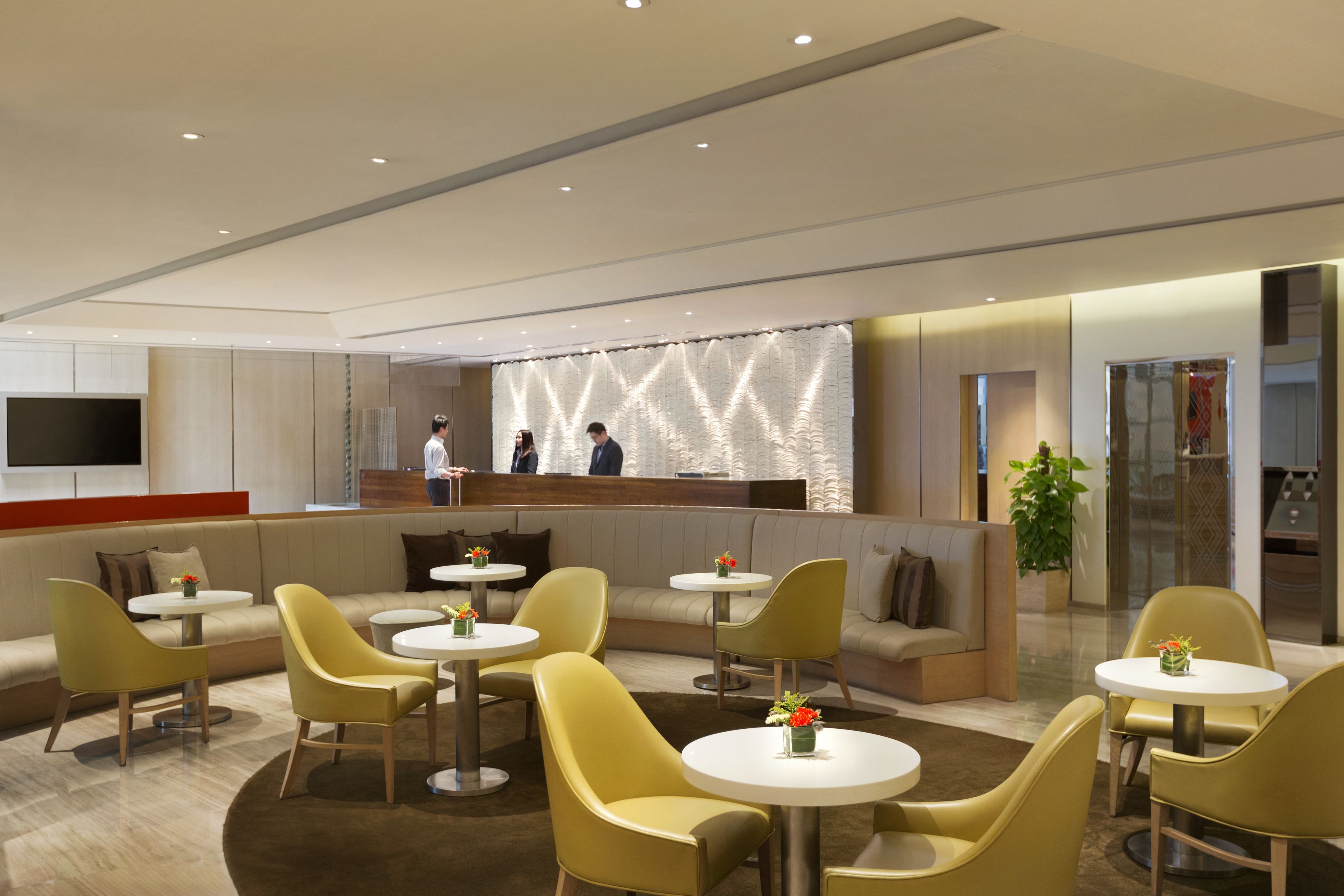 rooftop bar, ocean views, open daily