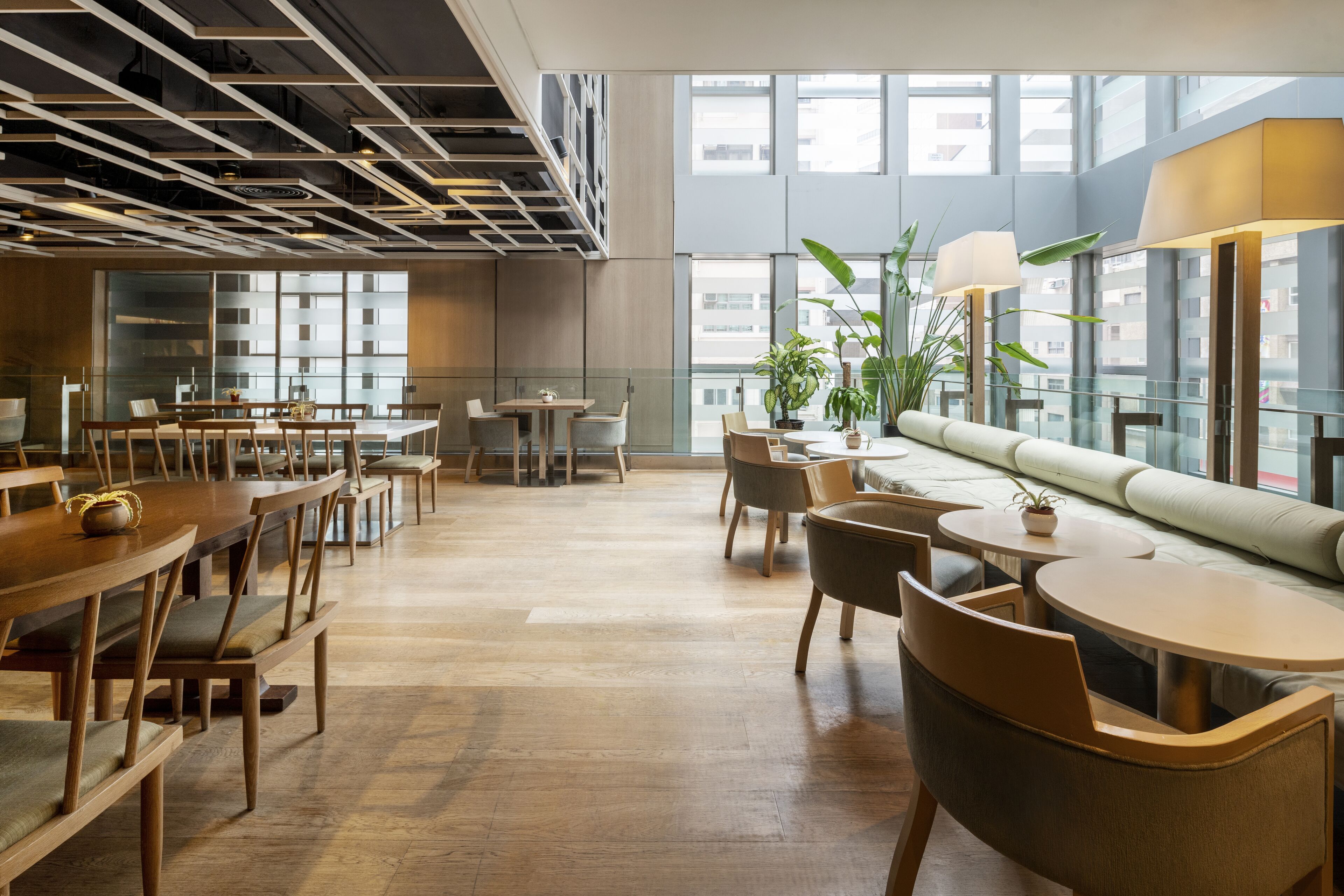 breakfast, lunch, dinner served; malaysian cuisine