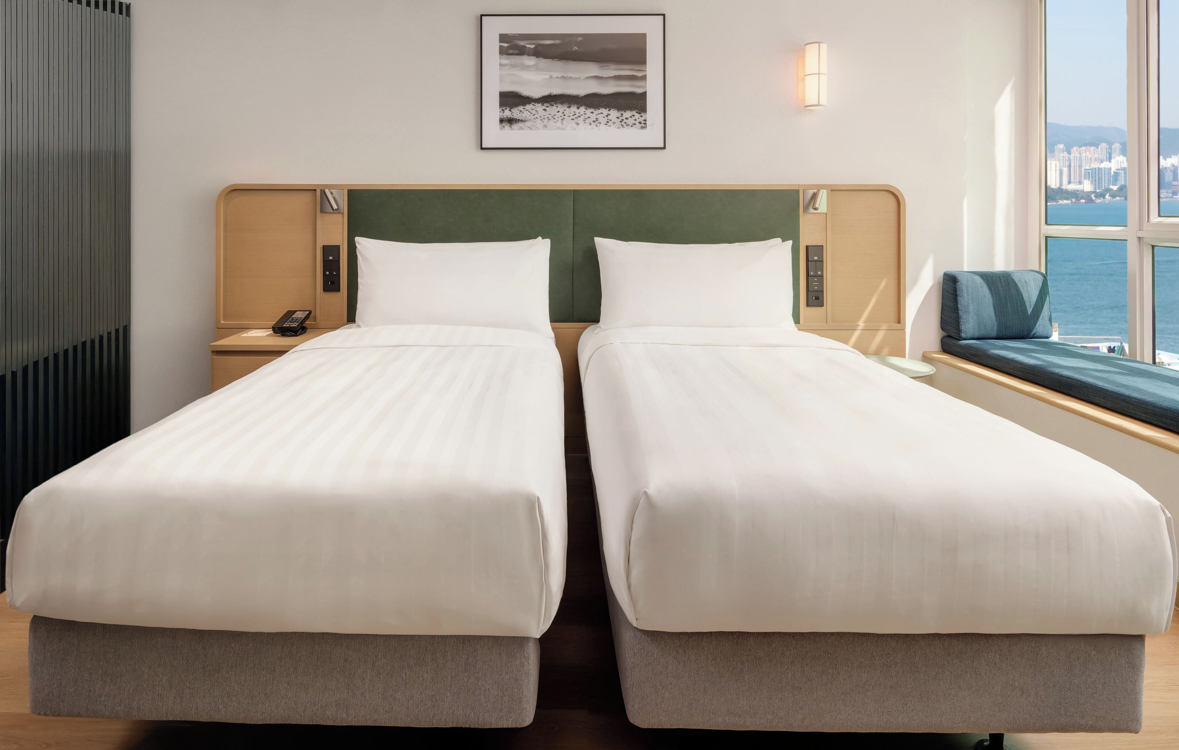 Club Twin Room (Harbour) | 1 bedroom, in-room safe, desk, blackout drapes