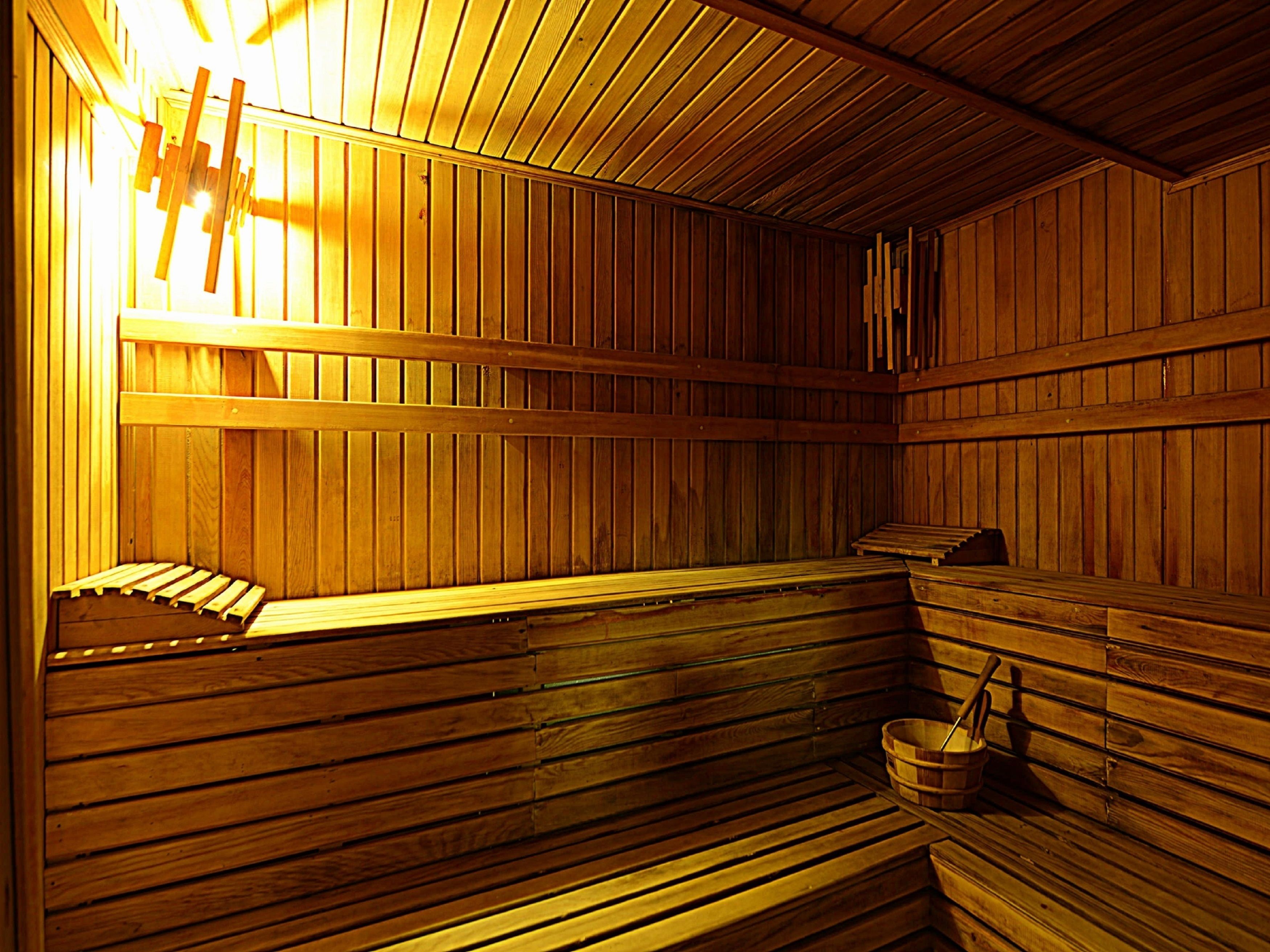 Sauna, Whirlpool, Dampfbad, Körperbehandlungen, Hydrotherapie