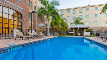 Seasonal outdoor pool