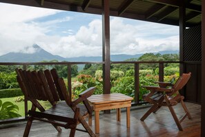 Junior Room (2 Beds) | Balcony - Hotel Arenal Lodge (La Fortuna)