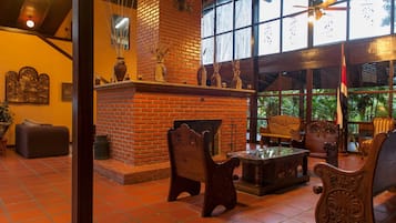 Sala de estar en el lobby