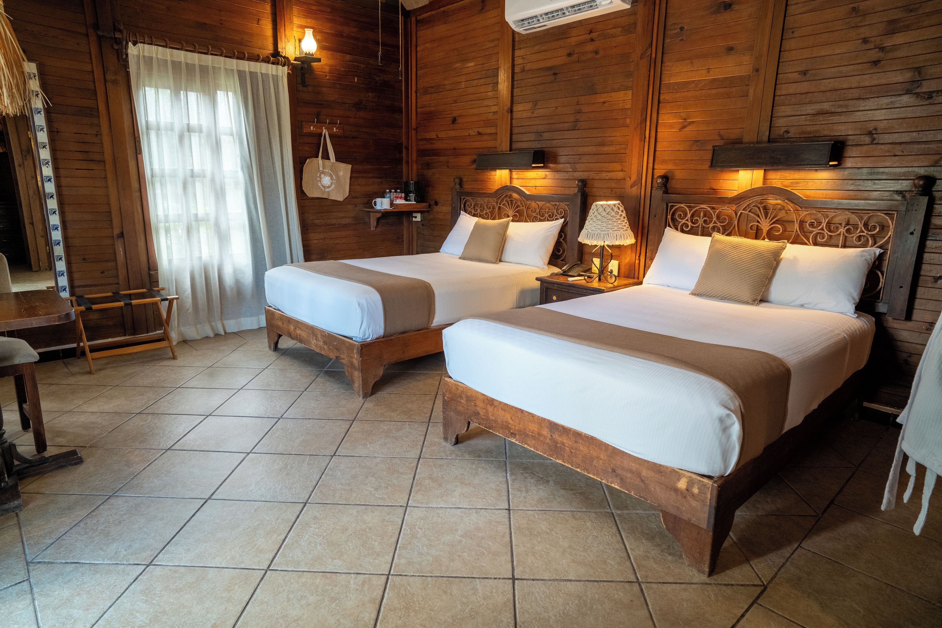 Foto - Petit Lafitte Beach Front Hotel & Bungalows