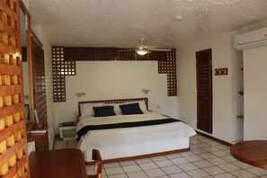 经典双人房 | 防过敏的被褥、羽绒被、加厚床垫、客房内保险箱