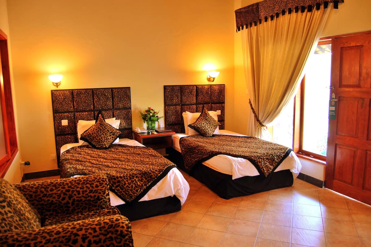 Standard Room, 2 Katil Bujang (Single) | Peralatan tempat tidur premium, busa memori, bar mini
