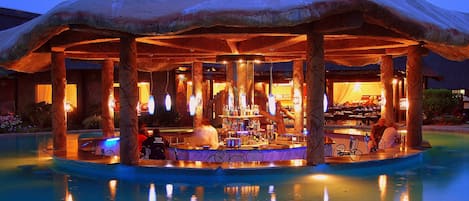 Bar en bord de piscine