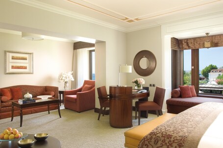 Four Seasons Hotel Istanbul at the Bosphorus - Image 86
