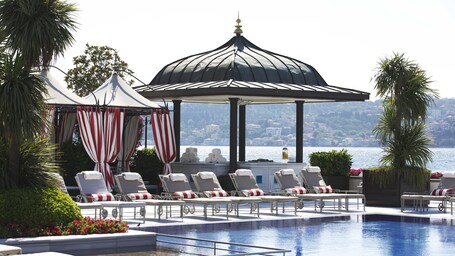 Four Seasons Hotel Istanbul at the Bosphorus - Image 50