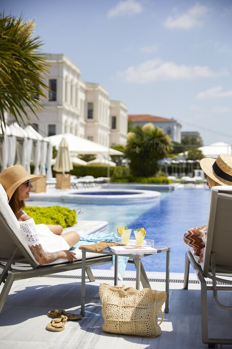 Four Seasons Hotel Istanbul at the Bosphorus - Image 52