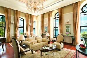 Suite, 2 Bedrooms (Bosphorus Palace) | Living room | Plasma TV, DVD player - Four Seasons Hotel Istanbul at the Bosphorus (Istanbul)