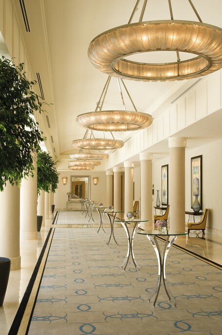Four Seasons Hotel Istanbul at the Bosphorus - Image 14