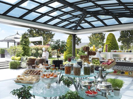 Four Seasons Hotel Istanbul at the Bosphorus - Image 69