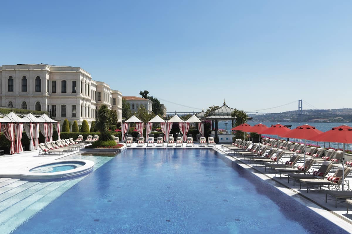 indoor pool, outdoor pool, open 6:30 am to 10:00 pm, pool loungers