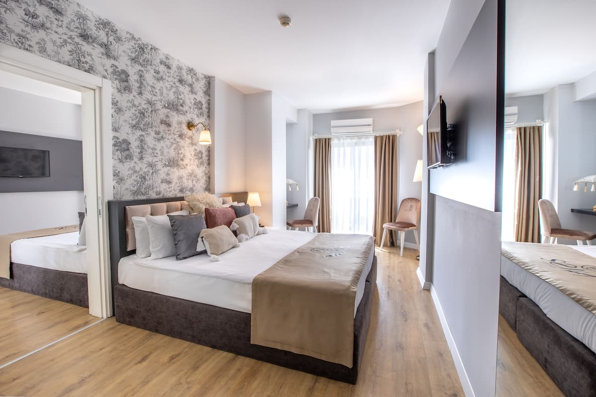 Ropa de cama de alta calidad y minibar
