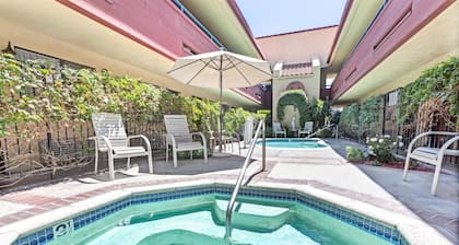 Vantage Point Inn Woodland Hills