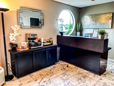 Vantage Point Inn Woodland Hills