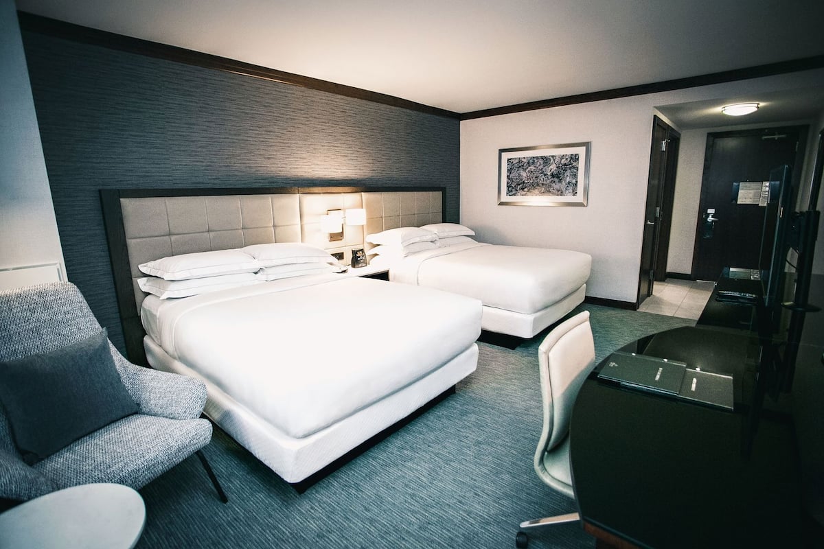 Premium bedding, pillowtop beds, in-room safe, desk