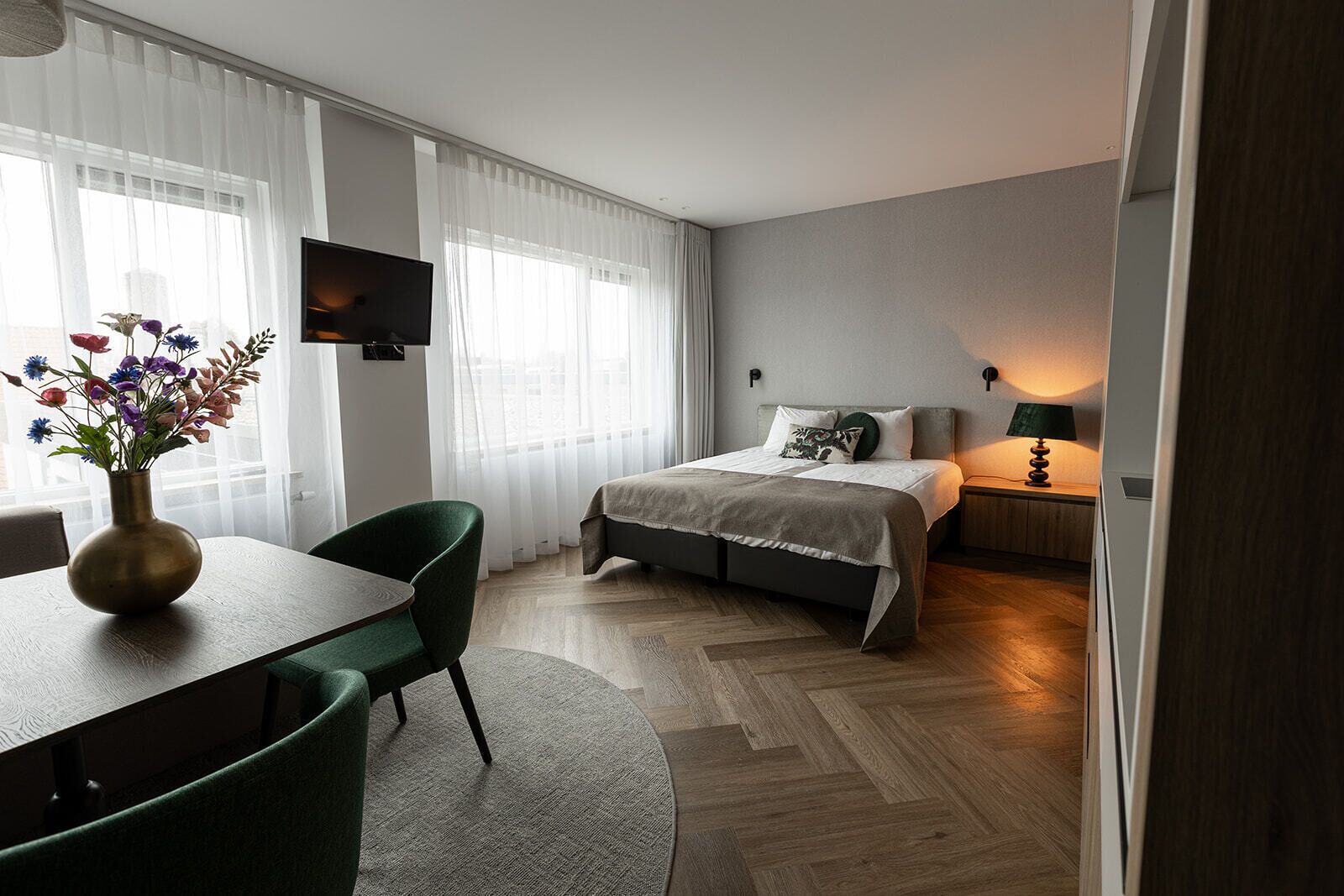 design apartment, 2 single beds | 1 bedroom, in-room safe, iron/ironing board, free wifi