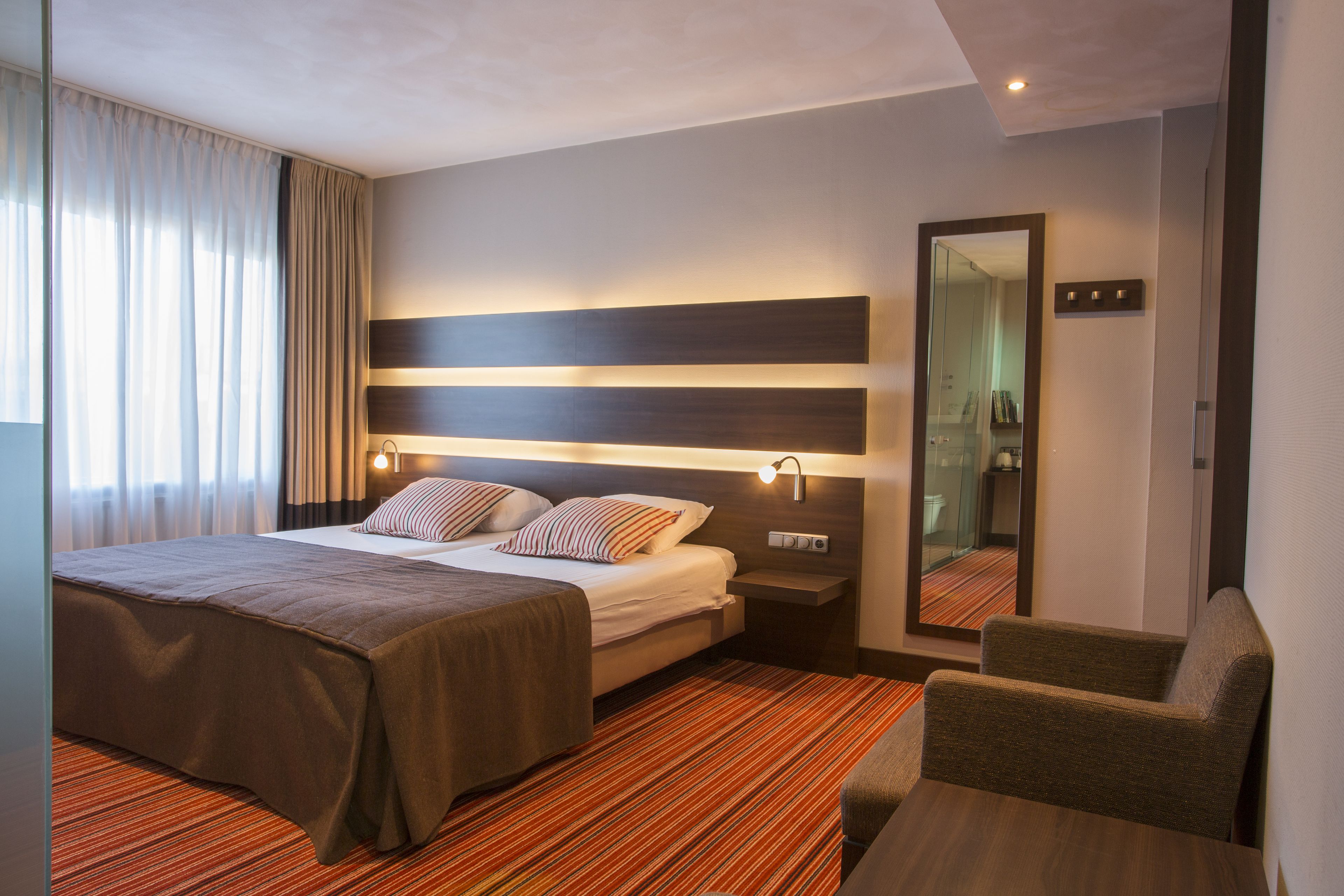 1 bedroom, in-room safe, iron/ironing board, free wifi