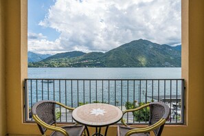 Balcony view - Hotel Bazzoni et du Lac (Tremezzina)