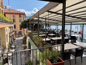 2 restaurantes, café da manhã, culinÔria italiana