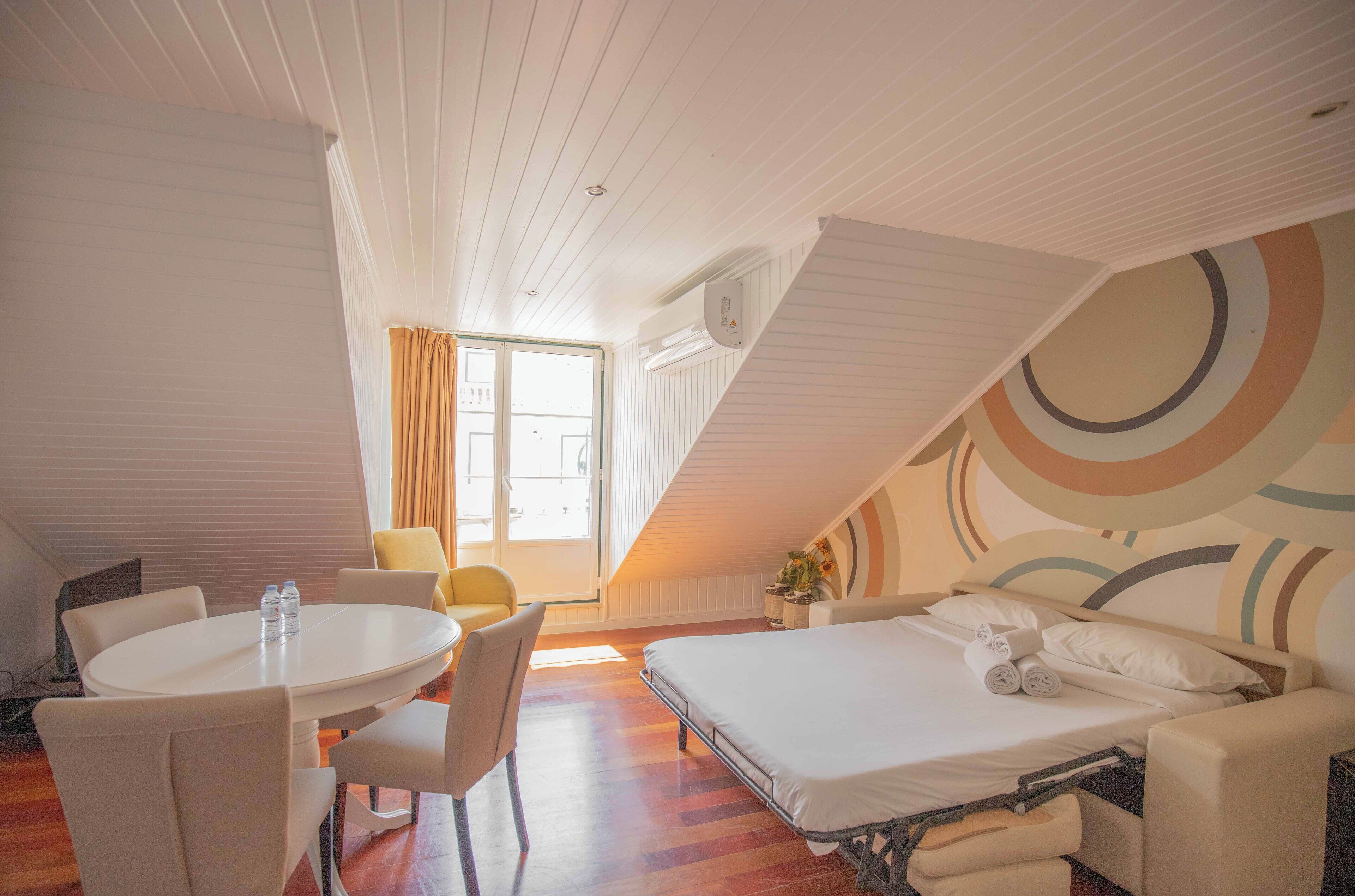 In-room safe, desk, blackout drapes, soundproofing