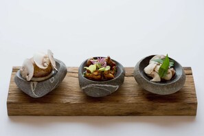 3 restaurants servant le petit déjeuner, spécialités Cuisine régionale