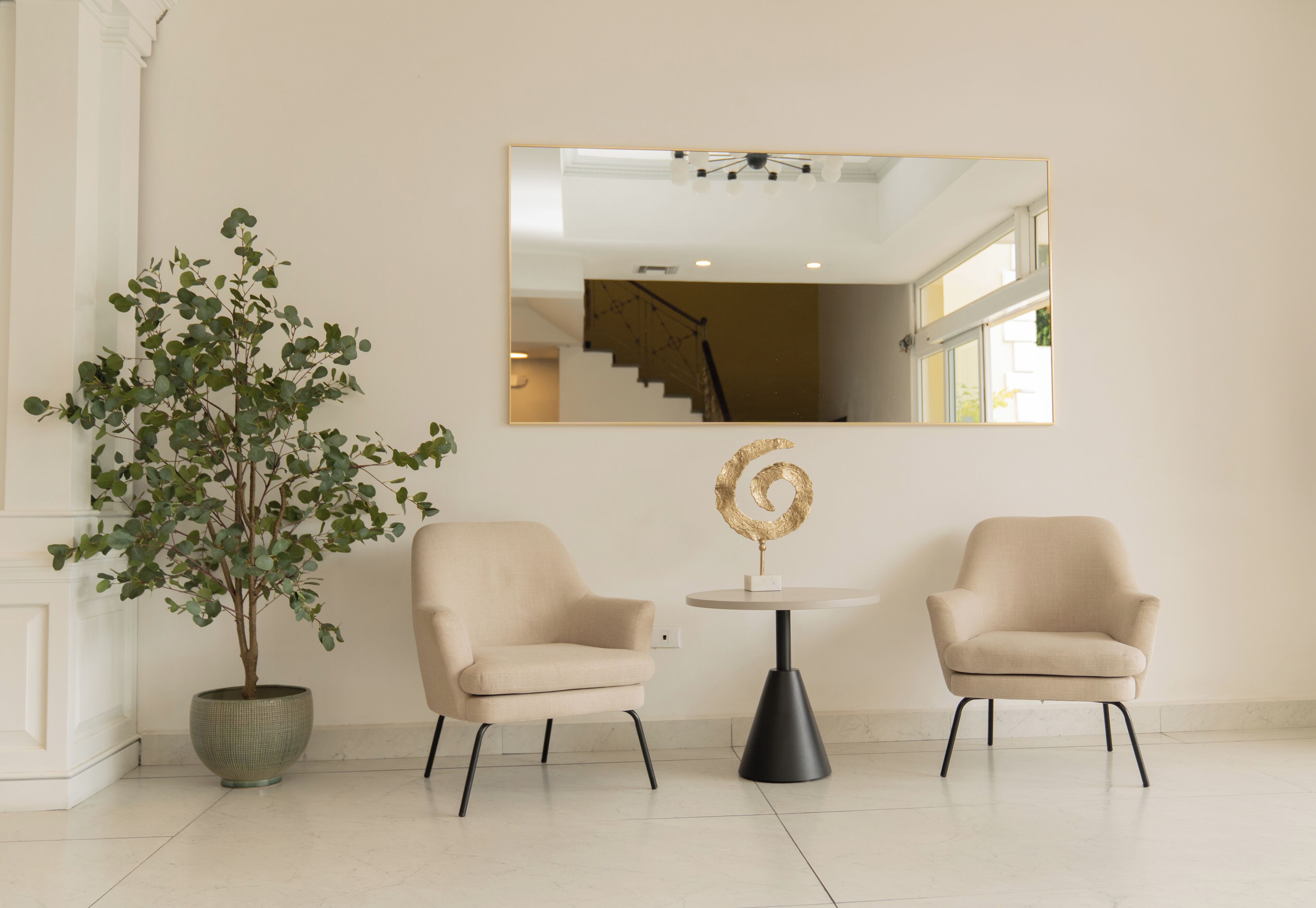 37-inch tv with cable channels