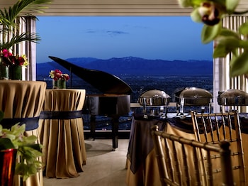 Premium bedding, in-room safe, desk, blackout drapes at Trump International Hotel Las Vegas