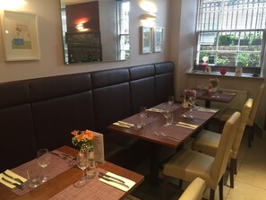 Lunch and dinner served, Middle Eastern cuisine - The Salisbury Hotel (Edinburgh)