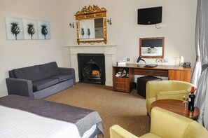 Family Room | Living area - The Salisbury Hotel (Edinburgh)