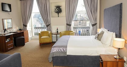 The Salisbury Hotel