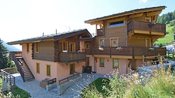 Facciata della struttura