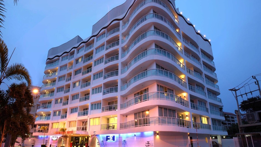 Nova Suites Pattaya by Compass Hospitality