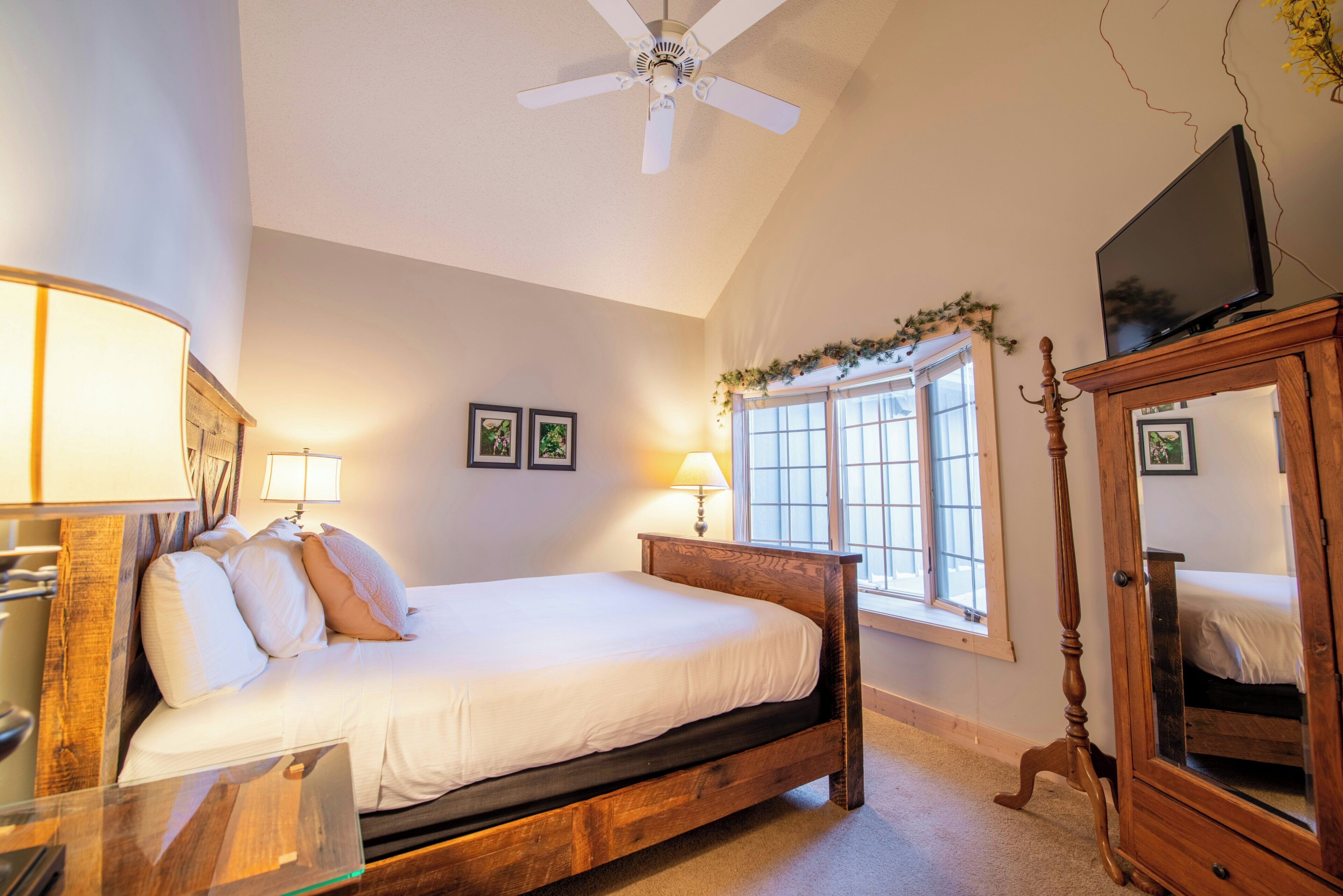 Deluxe Room, Multiple Beds, Lake View | 1 bedroom, desk, iron/ironing board, bed sheets