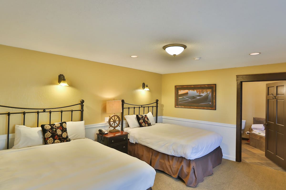 1 bedroom, desk, iron/ironing board, bed sheets