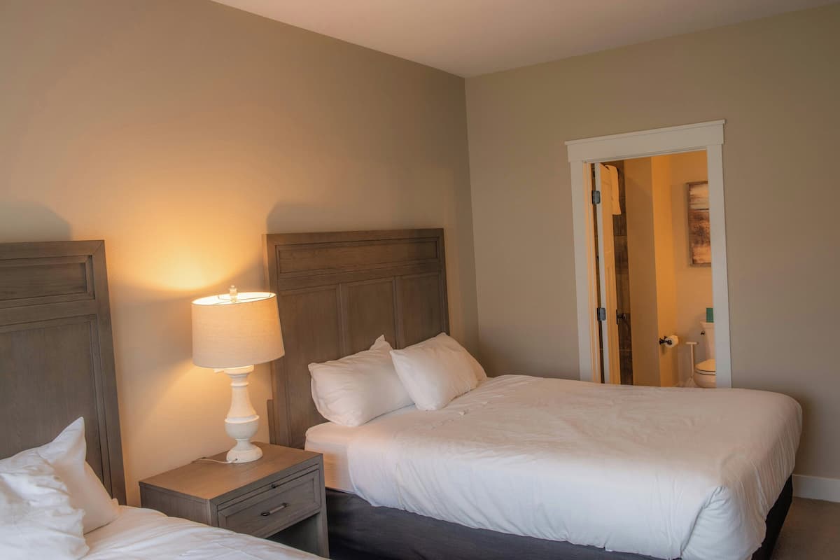 Chambre Supérieure, plusieurs lits