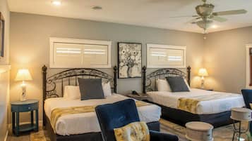 Studio Garden Cottage on Main Property | 1 bedroom, desk, iron/ironing board, bed sheets