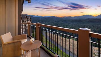 Suite, 1 chambre, vue fleuve (Lodge) | Terrasse/Patio