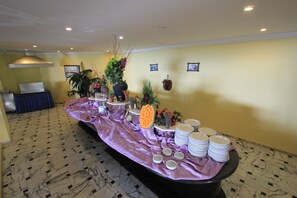 Buffet - Grand Ozcelik Otel (Kusadasi)