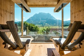 Couples treatment room(s), sauna, hot tub, steam room, body treatments - Hotel Post Lermoos (Lermoos)