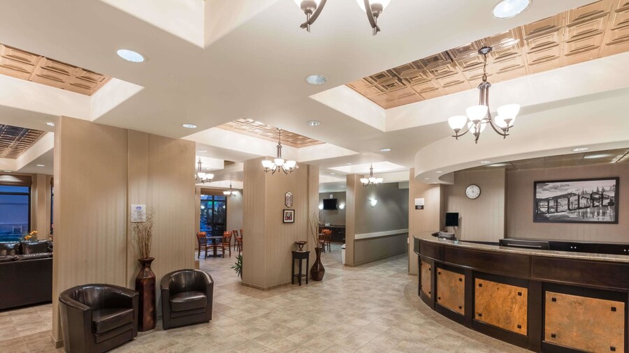 Super 8 by Wyndham Edson