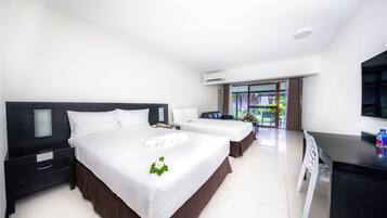 Superior Room | In-room safe, desk, blackout drapes, iron/ironing board