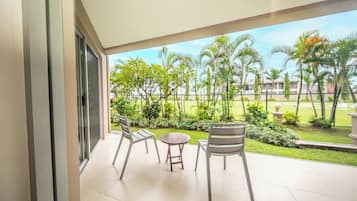 Quang cảnh vườn