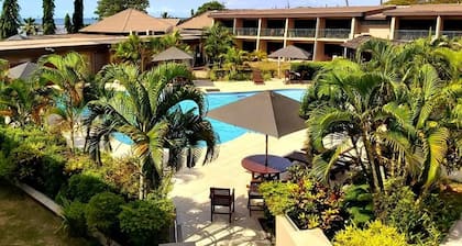 Tanoa Waterfront Hotel