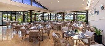 Tanoa Waterfront Hotel