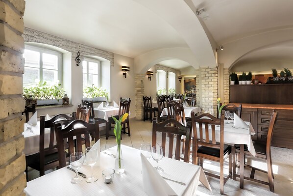 Se sirven desayunos, almuerzos y cenas